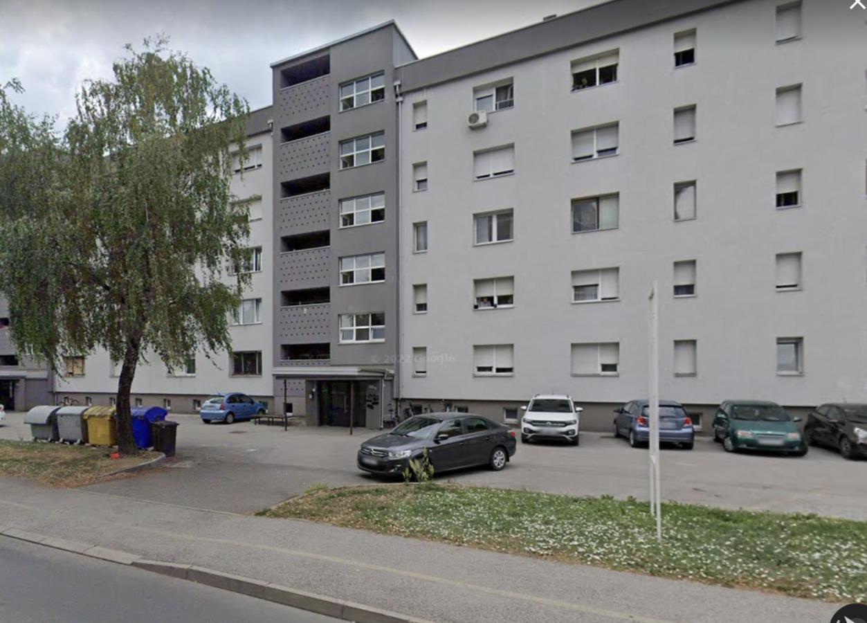 Studio Apartman Mirta I Varaždin Exterior foto